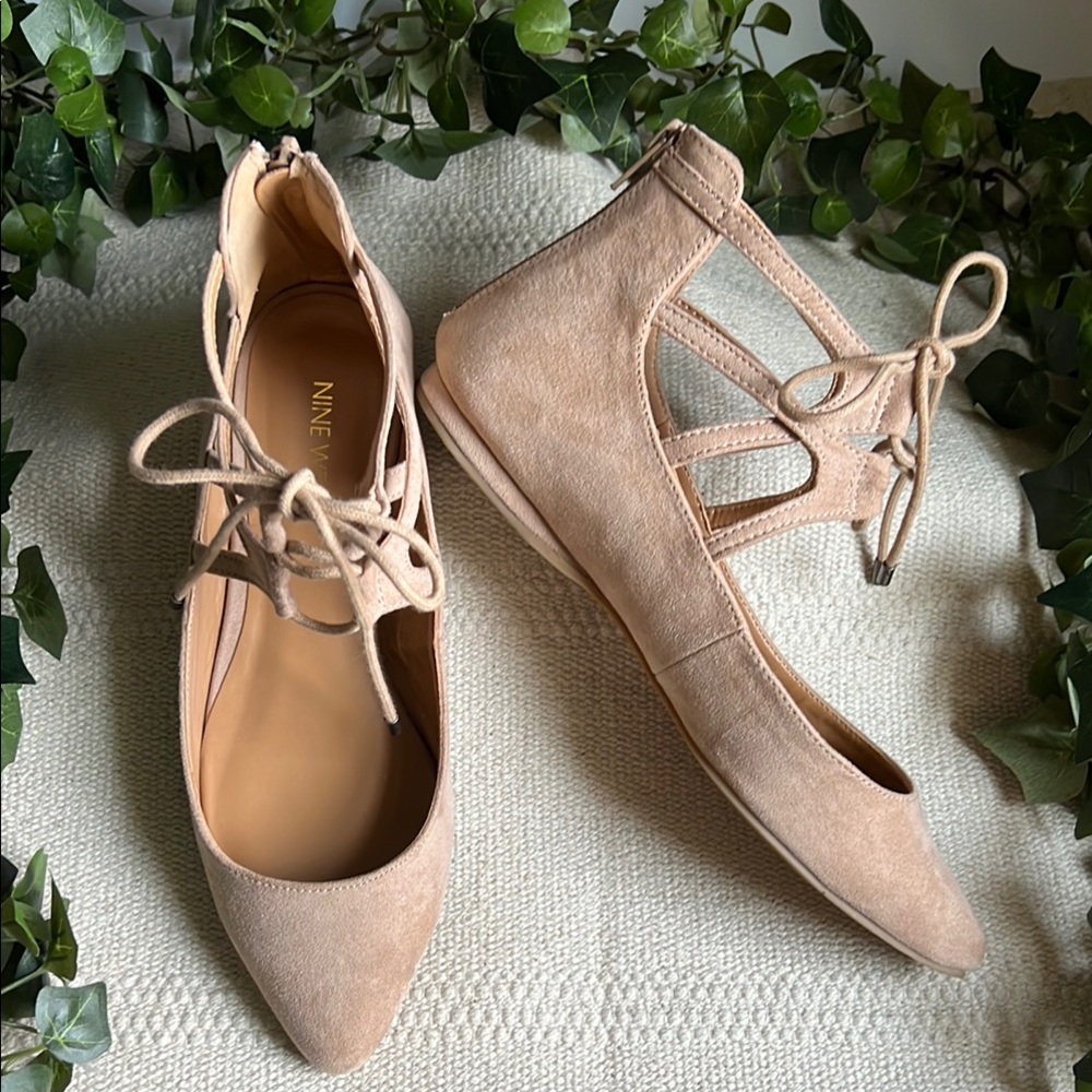💐Nine West Women's Tan Suede Flats